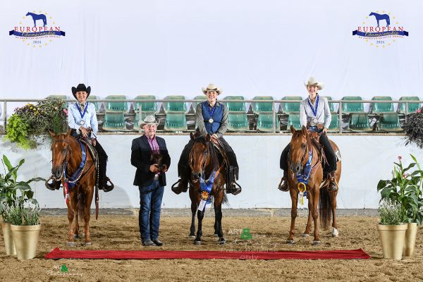 YOUTH RANCH RIDING web EC2 8494