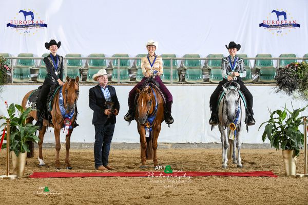 YOUTH WESTERN RIDING web EC2 3191